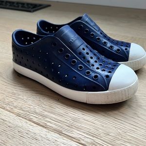 Native shoes size 13